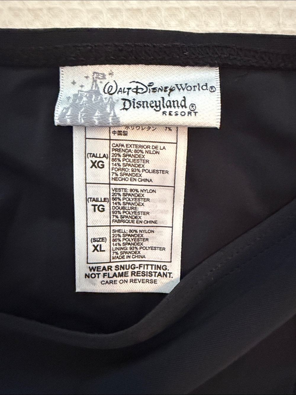 Walt Disney Black Tankini Set with White Trim top size 2X,bottom size XL - Picture 2 of 9